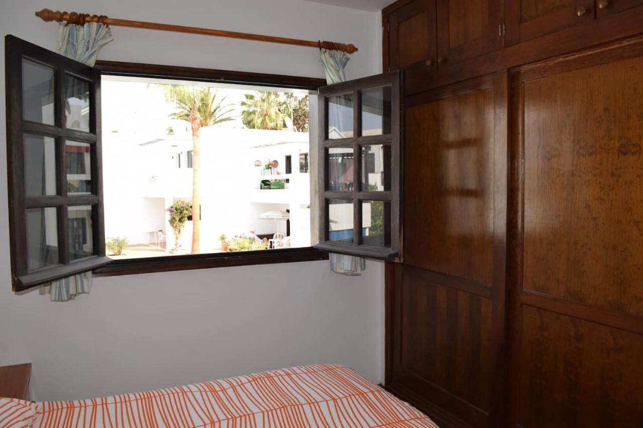 Apartamento Reni Tias Bagian luar foto