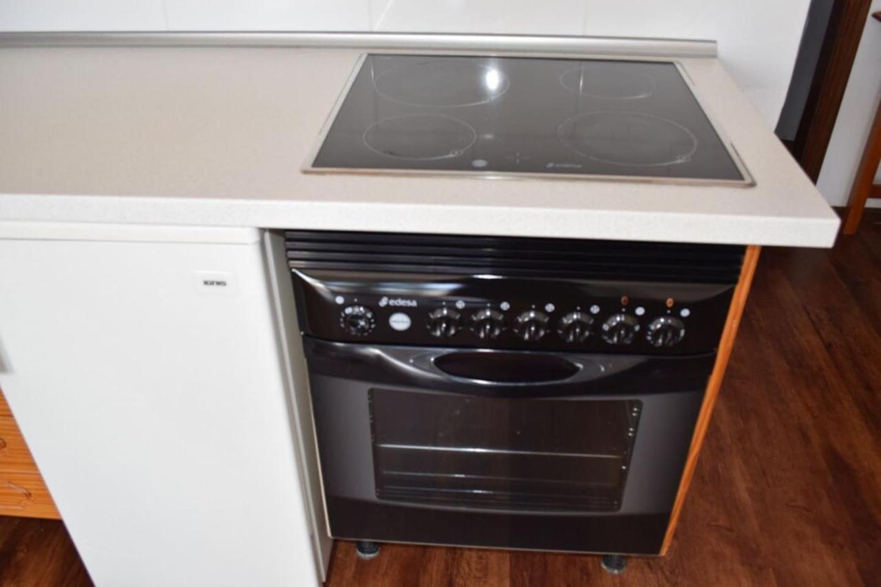 Apartamento Reni Tias Bagian luar foto