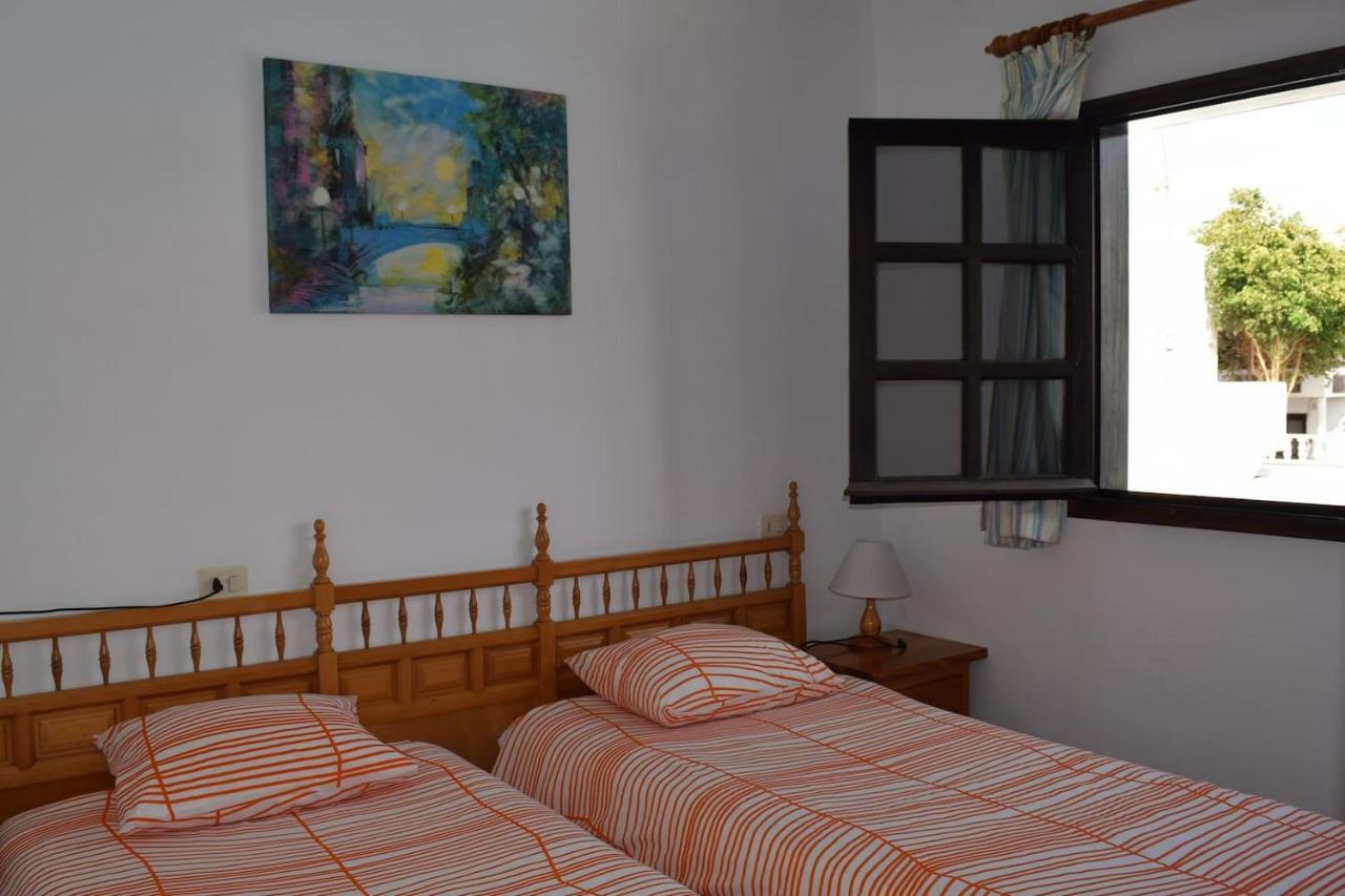 Apartamento Reni Tias Bagian luar foto